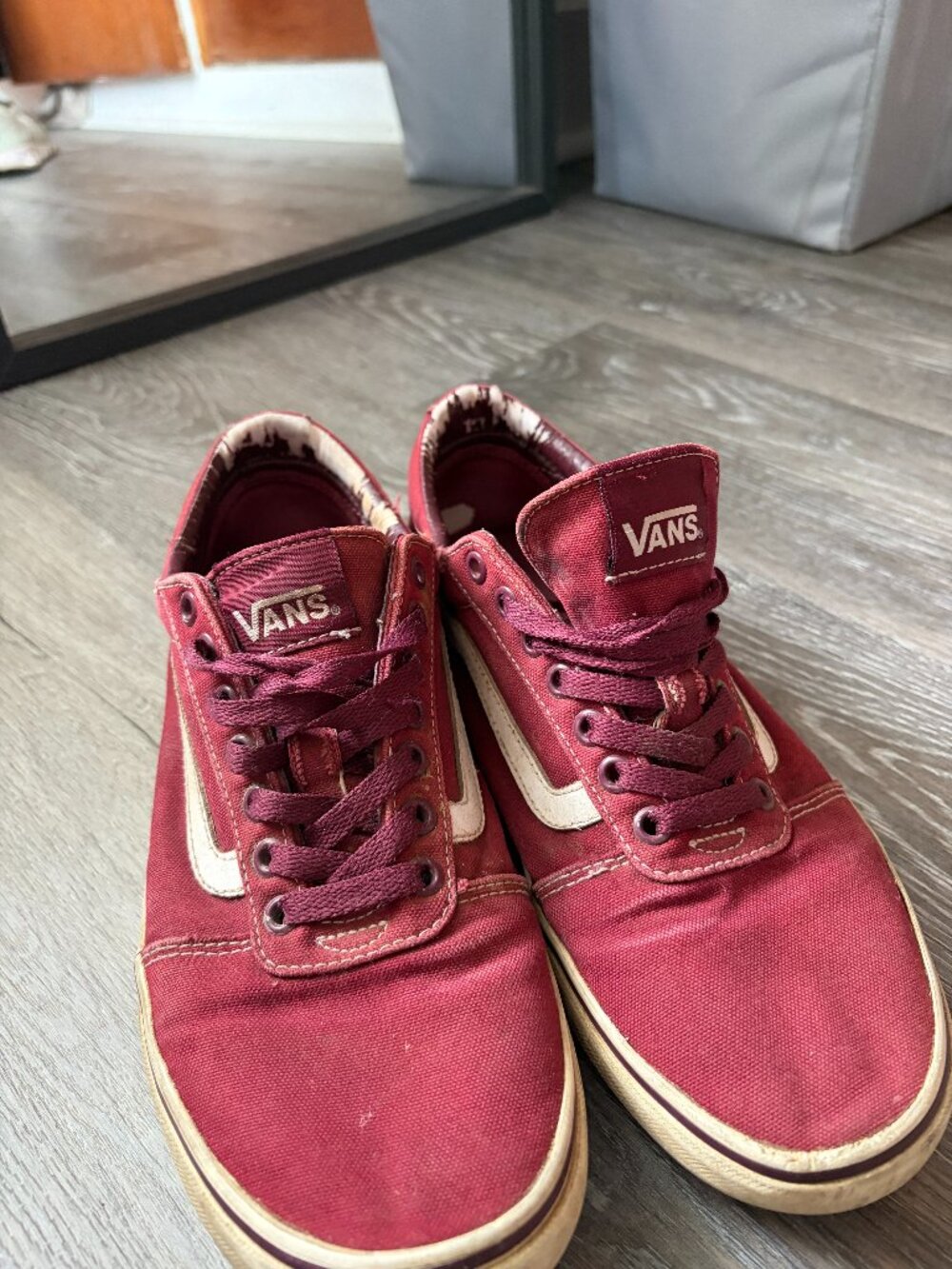 Vans Ward Low Maroon Burgundy Canvas Skate Shoes Men's Size 9.5